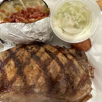 Iguanas - Ribeye coleslaw and loaded baked potato - Seafood Near Me - St. Simons, Georgia