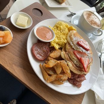Utopia Caffe - American breakfast - Breakfast & Brunch Near Me - Tustin, California Utopia Caffe - American breakfast - Breakfast & Brunch Near Me - Tustin, California