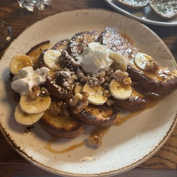Chalet - Carmel French Toast - New American Near Me - Chicago, Illinois