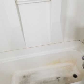 Jay's Classic Cleaning - a dirty bathtub - Office Cleaning Near Me Jay's Classic Cleaning - a dirty bathtub - Office Cleaning Near Me