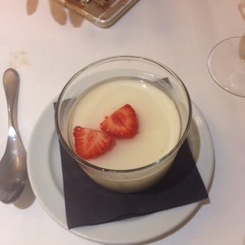 Ebis - Dessert..shin ren tofu, quite different but delicious - Japanese Near Me - Paris, 75