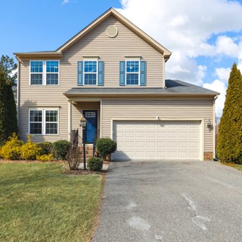 Tonya Leeper - TL Realty - 321 Taylor Farm Lane Sandston VA 23231 - Real Estate Agents Near Me - Richmond, Virginia Tonya Leeper - TL Realty - 321 Taylor Farm Lane Sandston VA 23231 - Real Estate Agents Near Me - Richmond, Virginia