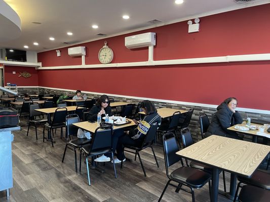 Sariling Atin by null