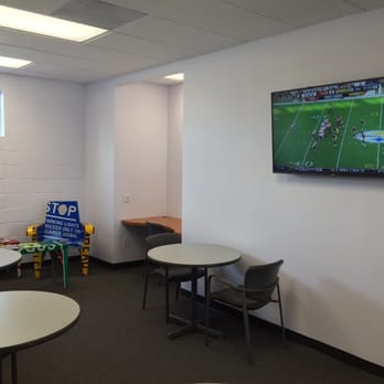 Capistrano Mazda - Waiting area - Auto Repair Near Me - San Juan Capistrano, California Capistrano Mazda - Waiting area - Auto Repair Near Me - San Juan Capistrano, California