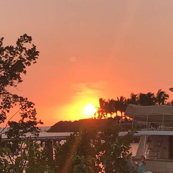 Lighthouse Kitchen + Bar - The beautiful sunset view! - Seafood Near Me - Marathon, Florida