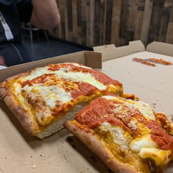 Brother's Pizzeria - Sicilian Pizza - Salad Near Me - Winston-Salem, North Carolina