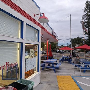 Acme Burger - Petaluma West - Exterior - Burgers Near Me - Petaluma, California Acme Burger - Petaluma West - Exterior - Burgers Near Me - Petaluma, California