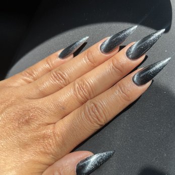 Viva Nails spa - Cat eye nail polish - Nail Technicians Near Me - Chino, California Viva Nails spa - Cat eye nail polish - Nail Technicians Near Me - Chino, California