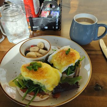 Miam Breakfast House - Eggs florentine benedict - Breakfast & Brunch Near Me - Greensboro, North Carolina Miam Breakfast House - Eggs florentine benedict - Breakfast & Brunch Near Me - Greensboro, North Carolina
