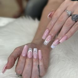 Endless nails And Lashes Bar