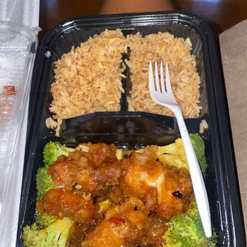 China House - C18. General Tso's Chicken - Chinese Near Me - McDonough, Georgia