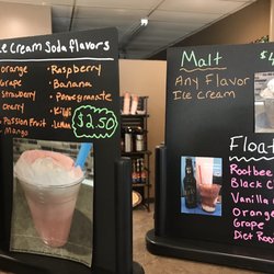 Hank's Ice Cream Shop