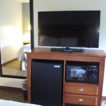 Hampton Inn Hendersonville - Hotels Near Me - Hendersonville, North Carolina