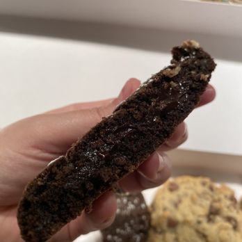 Crumbl - Ann Arbor - Bakeries Near Me - Ann Arbor, Michigan