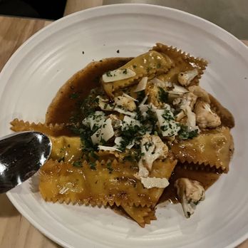 Maxwells Trading - Stuffed parpadelle was perfectly cooked - New American Near Me - Chicago, Illinois