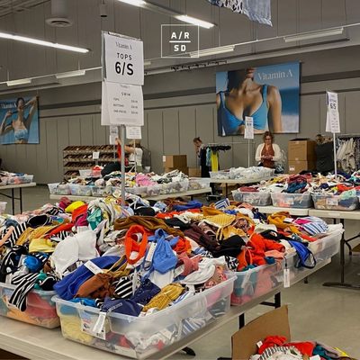 Alternative Retail | Santa Ana, CA by null