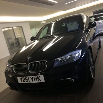 Williams BMW Rochdale - Car Dealers Near Me - Rochdale, XGM
