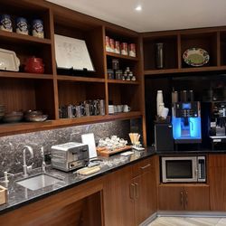 The Clement Hotel Palo Alto - Kitchen area