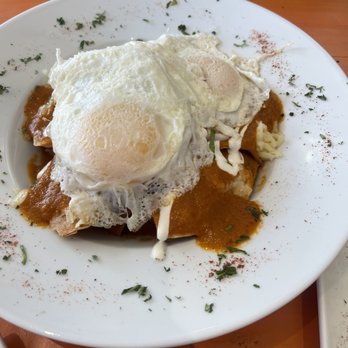 Polo's Café Mango - Chilaquiles, the sauce was delicious - Mexican Near Me - Isla Mujeres, ROO