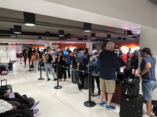 SIXT CAR RENTAL WASHINGTON NATIONAL - L