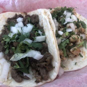 Taqueria Dos Amigos - Beef taco and chicken Pollo Taco Fajita Taco - Food Trucks Near Me Taqueria Dos Amigos - Beef taco and chicken Pollo Taco Fajita Taco - Food Trucks Near Me