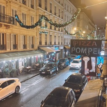 Pompei - View from upstairs - Italian Near Me - Paris, 75 Pompei - View from upstairs - Italian Near Me - Paris, 75