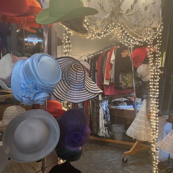 Redlands Galleria - Vintage and Crazy hat rack - Antiques Near Me - Redlands, California Redlands Galleria - Vintage and Crazy hat rack - Antiques Near Me - Redlands, California