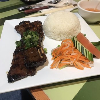 Pho 20 - BBQ Spare ribs, great presentation. - Vietnamese Near Me - Philadelphia, Pennsylvania