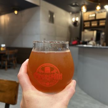 Cidersmith - Cider peach - Cideries Near Me - St. Augustine, Florida