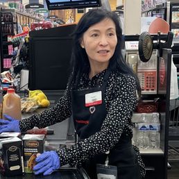 Mean cashier