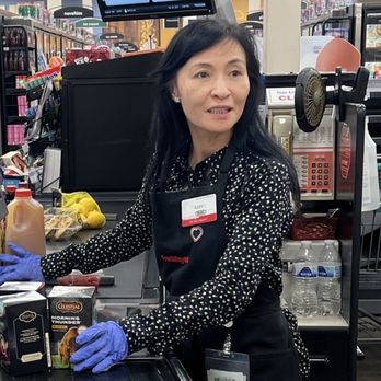 Fred Meyer - Mean cashier - Department Stores Near Me - Oregon City, Oregon