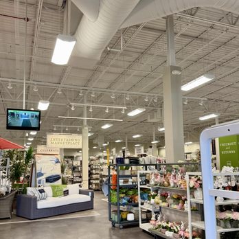 Homesense - Fantastic addition to Charleston home furnishings market. - Furniture Stores Near Me - Mount Pleasant, South Carolina Homesense - Fantastic addition to Charleston home furnishings market. - Furniture Stores Near Me - Mount Pleasant, South Carolina