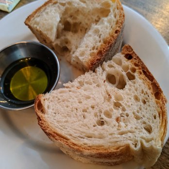 SoleLuna Restaurant - Complimentary Bread - Cafes Near Me - Sunnyside, New York