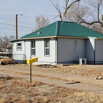 6 Star Construction - New roof, siding, windows, gutters, fascia, and a closet addition - Roofing Near Me 6 Star Construction - New roof, siding, windows, gutters, fascia, and a closet addition - Roofing Near Me