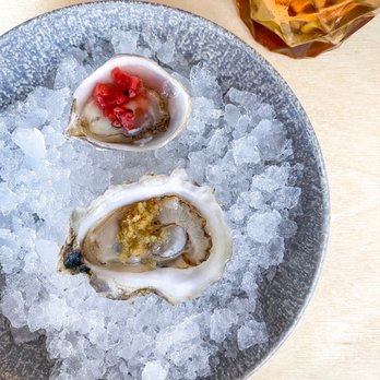 Mink - Duo of oysters - East Coast Oyster (bottom - too salty), West Coast Oyster (too - lovely but very small) - Seafood Near Me - Detroit, Michigan Mink - Duo of oysters - East Coast Oyster (bottom - too salty), West Coast Oyster (too - lovely but very small) - Seafood Near Me - Detroit, Michigan