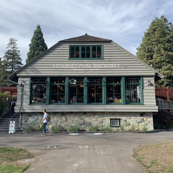 Stanley Park Brewing - Brewpubs Near Me - Vancouver, British Columbia Stanley Park Brewing - Brewpubs Near Me - Vancouver, British Columbia