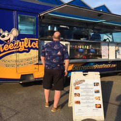 Cheezylicious Food Truck