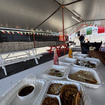 Tacos Jalisco - Food Trucks Near Me - Hilo, Hawaii Tacos Jalisco - Food Trucks Near Me - Hilo, Hawaii