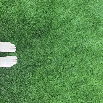 Paradise Turf - Bare feet on fresh turf. - Artificial Turf Near Me - Santa Clara, California