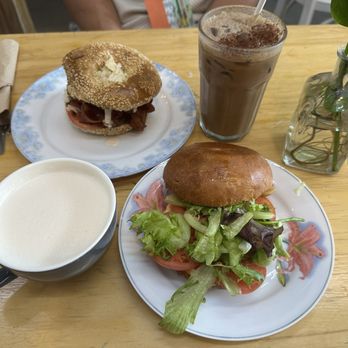 La Finca - Breakfast & Brunch Near Me - Montreal, Quebec La Finca - Breakfast & Brunch Near Me - Montreal, Quebec