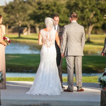 Moffitt Oaks - Venues & Event Spaces Near Me - Tomball, Texas Moffitt Oaks - Venues & Event Spaces Near Me - Tomball, Texas