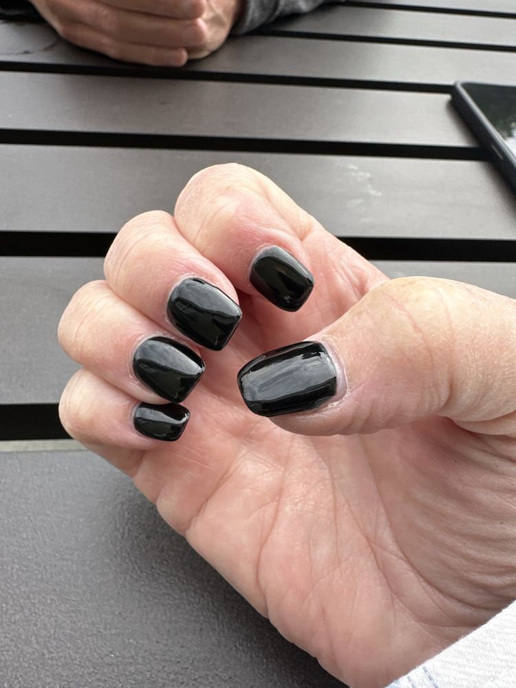 Golden Nails & Spa Photos