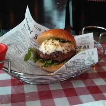 Cadillac Burger - La mafia burger - Burgers Near Me - São Paulo, SP Cadillac Burger - La mafia burger - Burgers Near Me - São Paulo, SP
