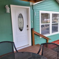SE Construction - Our beautiful new front door!