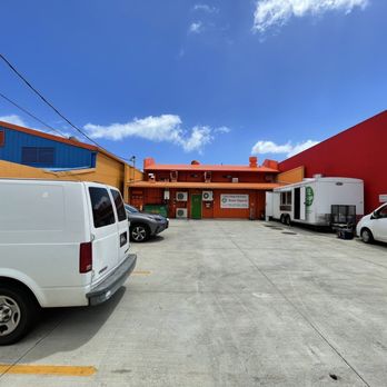 Ulu Mana - lol for the orange building! They have 4-5 stalls but you can also park across the street at Hawaiian Chips lot! - Fruits & Veggies Near Me - Honolulu, Hawaii