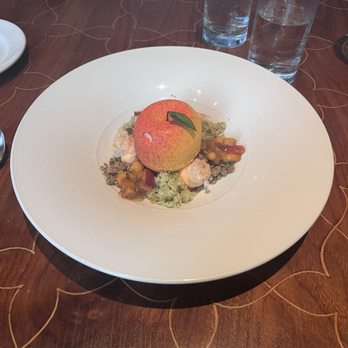 Eleven - Peach Mousse pistachio shortbread, peach compote, pistachio crunch, peach namelaka - New American Near Me - Pittsburgh, Pennsylvania Eleven - Peach Mousse pistachio shortbread, peach compote, pistachio crunch, peach namelaka - New American Near Me - Pittsburgh, Pennsylvania