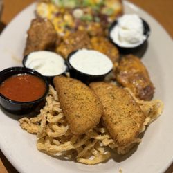 Damon's Grill - Appetizer sampler