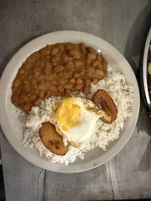Mi Patria Ecuadorian Restaurant by null