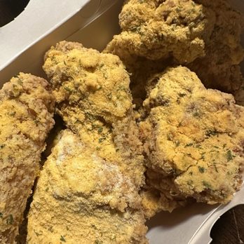 Friday's Chicken - Snow Rub Chicken - Chicken Wings Near Me - Kent, Washington