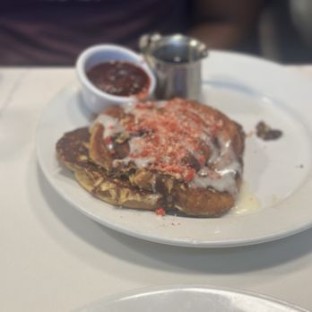 JAM Eateries - Strawberry Shortcake French Toast - Breakfast & Brunch Near Me - Ellicott City, Maryland